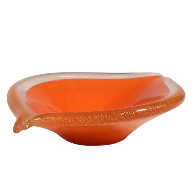 Chic eye shaped Murano art glass bowl, possibly by Seguso, unsigned. The bowl is in good original condition, one end shows...