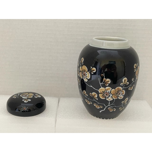 Mid-Century Modern Vintage 1960s Famille Noire Black Scratch Royal Delft Lidded Ginger & Small Vase For Sale - Image 3 of 7