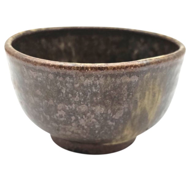 Japanese Mingei Stoneware Chawan Bowls, Rustic Iron Oxide Fired, Set of Three For Sale - Image 9 of 13