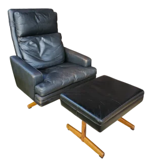 Vintage Vatne Mobler Black Leather Lounge Chair and Ottoman With Rosewood Legs