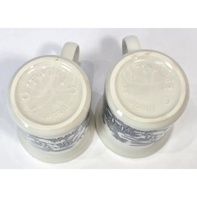 Mid-Century Modern Vintage Mid-Century Modern Churchill Made in England Blue Willow Ceramic Coffee Cup Mug - Set of 2 For Sale - Image 3 of 4