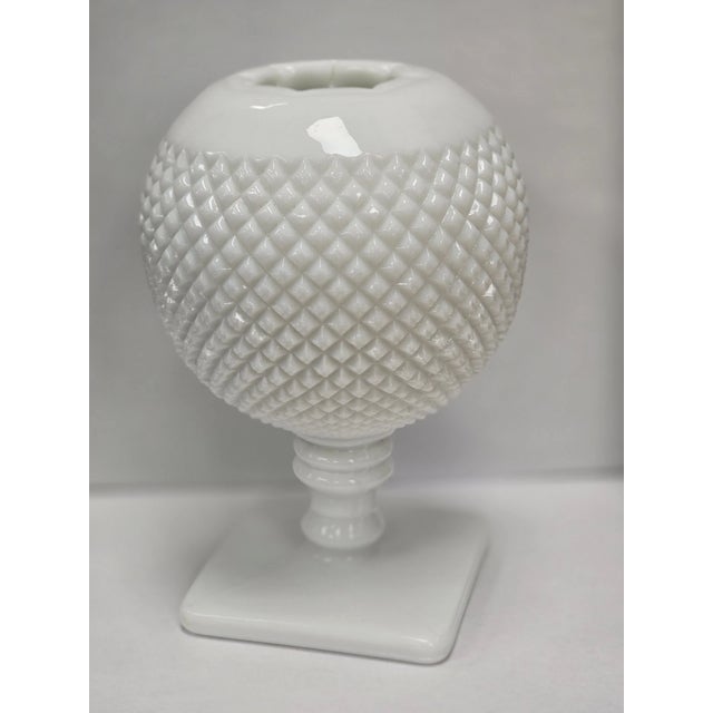 Mid-Century Modern Vintage MCM Westmoreland English Hobnail Ivy Rose Bowl White Milk Glass Pedestal For Sale - Image 3 of 4