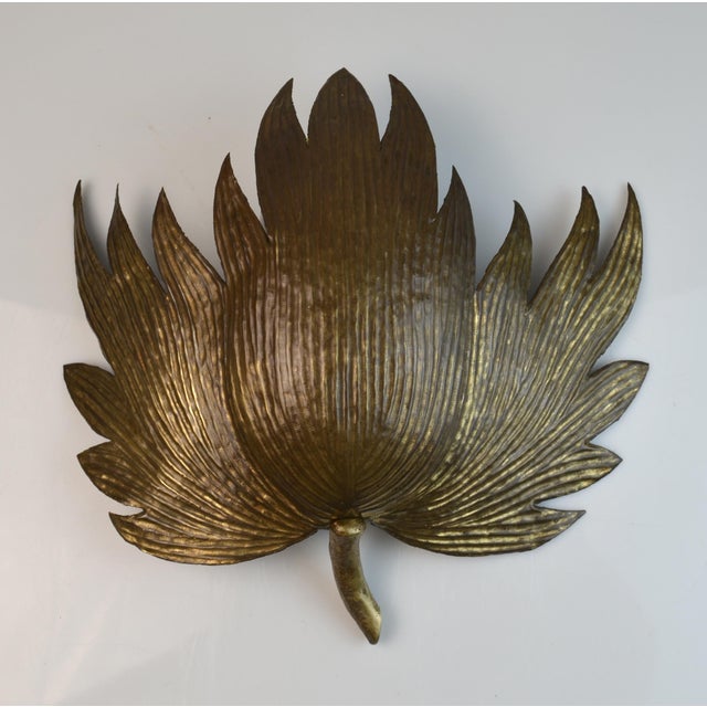 Mid-Century Modern Plane Tree Leaf Wall Sconce in Gilt Brass, 1950s For Sale