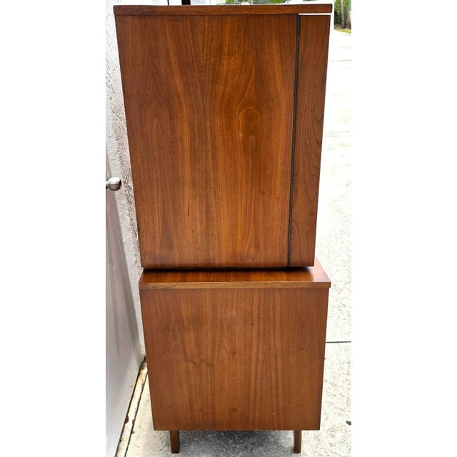 Mid 20th Century Mid-Century Walnut Highboy Dresser by Young Manufacturing Co. MCM For Sale - Image 5 of 18