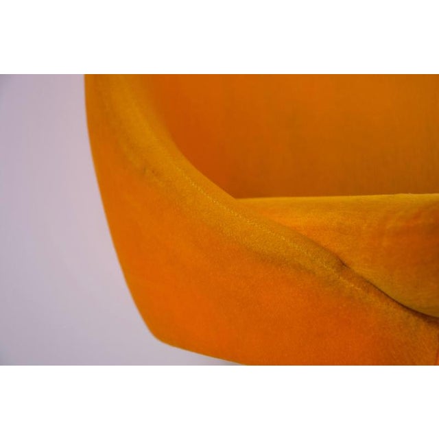 Orange Tulip Armchairs in the style of Knoll, 1970s For Sale - Image 12 of 13