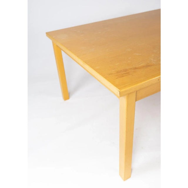 Danish Coffee Table in Beech, 1960s For Sale - Image 4 of 7