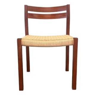 MCM Authentic Moller Model 404 Chair For Sale