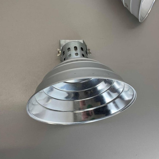 Modernist No. 1 Fotostudio Lights from Zeiss Ikon, Germany, 1970s, Set of 2 For Sale - Image 6 of 15
