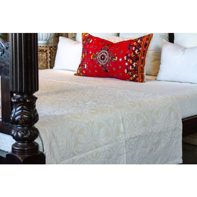 Indian Paloma Applique Coverlet For Sale - Image 3 of 8