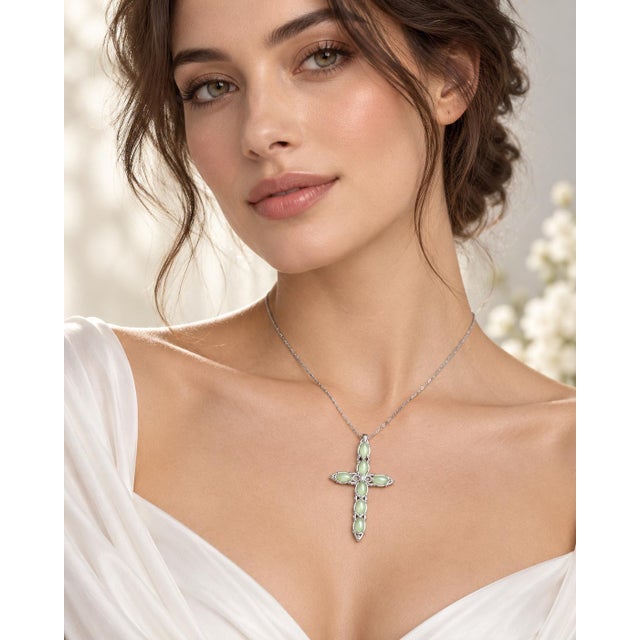 Late 20th Century One of a Kind 18k White Gold Chrysoberyl Cross Cats Eye Pendant Necklace For Sale - Image 4 of 6