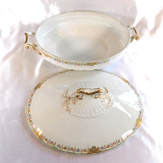 Contemporary 1900s Haviland Schleiger 630-2 Covered Casserole Dish For Sale - Image 3 of 5