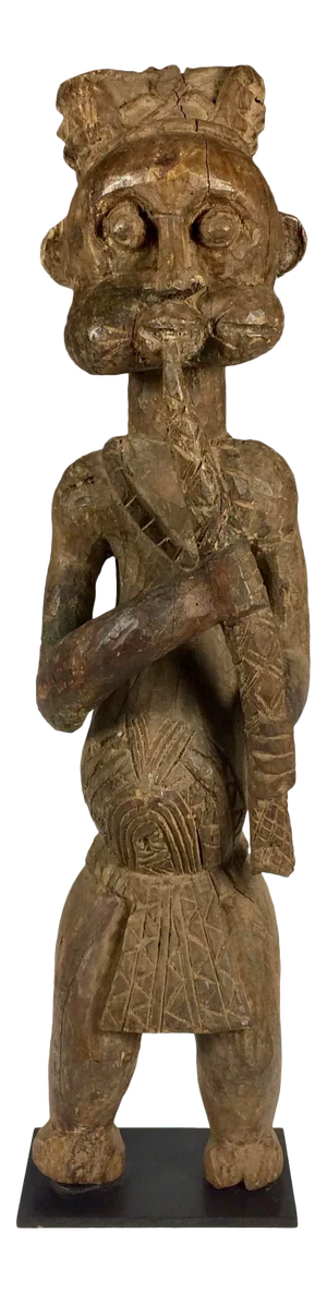 Wooden Cameroon Bamileke Statue