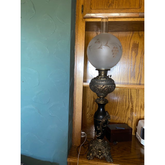 Brass 1940s French Victorian Electrified Oil Lamp With Etched Hand Blown Globe and Clear Chimney With Brass Base For Sale - Image 8 of 9