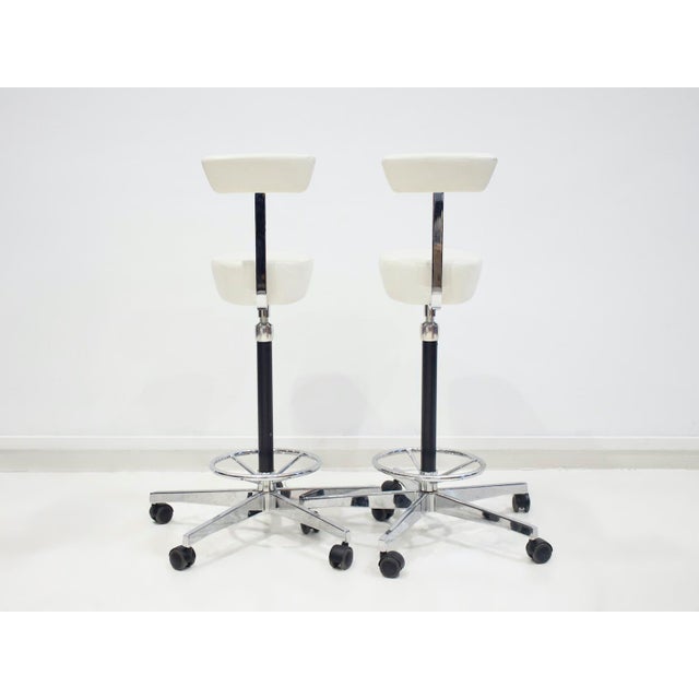 Early 21st Century White Perch Chairs by George Nelson for Vitra, 2010s, Set of 2 For Sale - Image 5 of 16