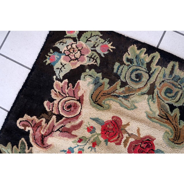 1880s, Handmade Antique American Hooked Rug 3' X 5.7' For Sale - Image 9 of 10