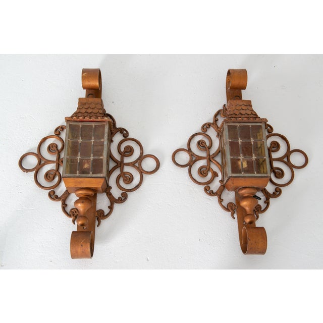 1920s Vintage Custom Made Hollywood Regency Iron Lantern Sconces - a Pair For Sale In New York - Image 6 of 13