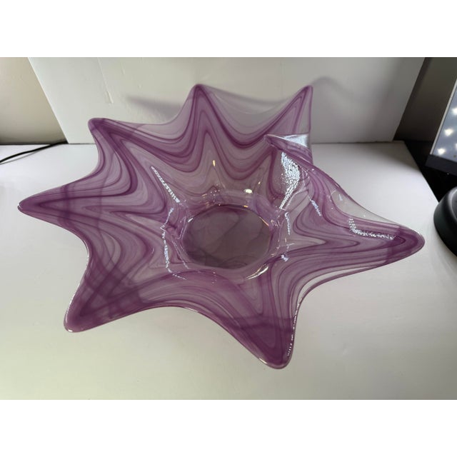Mid-Century Modern Vintage Large Vintage Lavorazione Arte Murano Purple Pink Glass 8 Point Starfish Bowl For Sale - Image 3 of 12