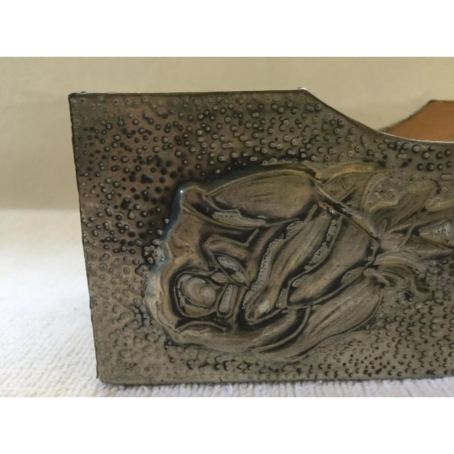 1940s Arts and Crafts Vintage Silver Tone Metal and Wood Box For Sale - Image 5 of 8