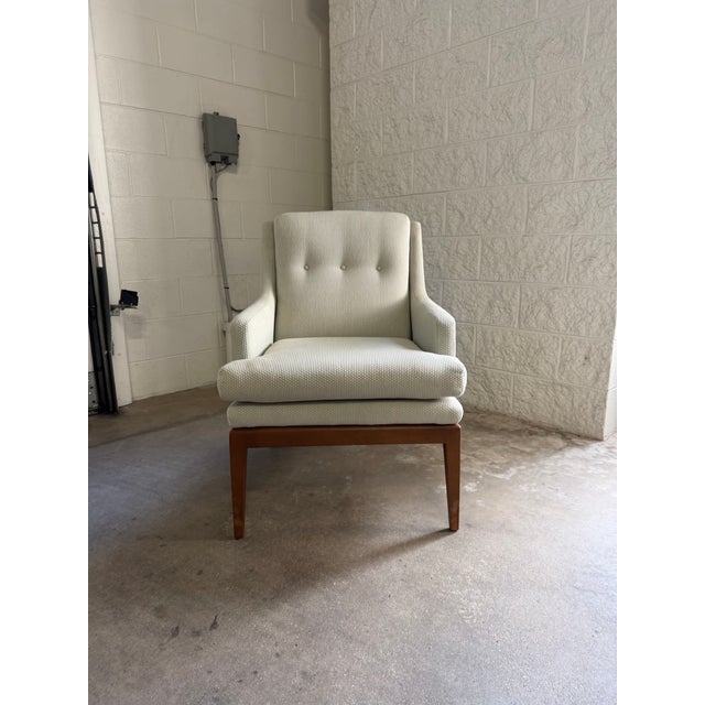 Mid-Century Modern Vintage Mid Century Modern Walnut Lounge Chair Designed by Jens Risom For Sale - Image 3 of 11