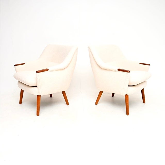 Mid-Century Modern Vintage Danish Teak Lounge Chairs by Hans J. Wegner, 1960s, Set of 2 For Sale - Image 3 of 11