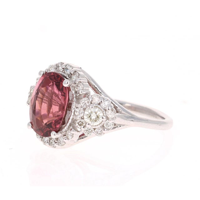 Contemporary 4.97 Carat Pink Tourmaline Diamond 14 Karat White Gold Ring, Size 7 For Sale - Image 3 of 8
