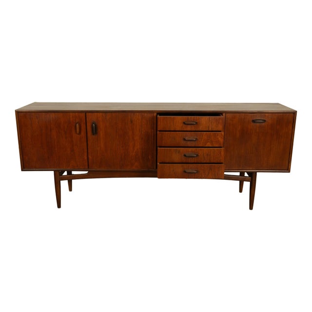 Mid Century Modern Vintage G-Plan "Brasilia" Long Teak Credenza Sideboard 1965 For Sale - Image 9 of 15