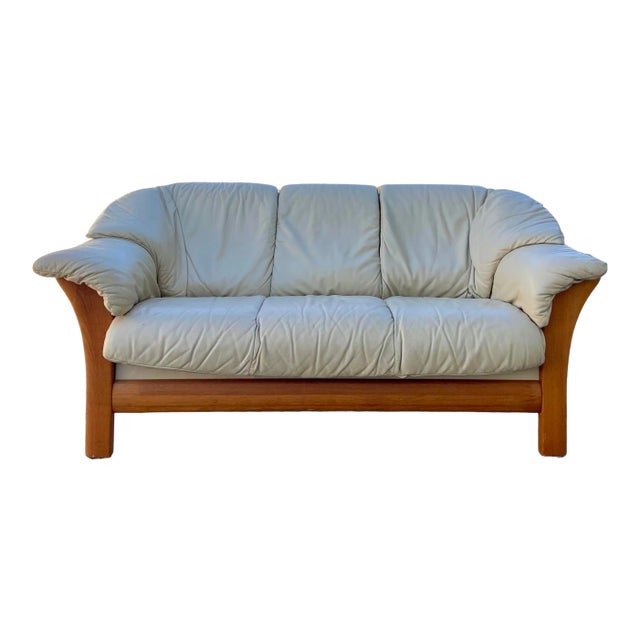 Norwegian Mid Century Sofa | Style of Ekornes For Sale
