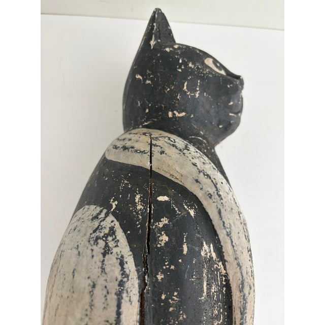 Vintage Folk Art Hand-Carved Wooden Cat Sculpture – Black & White Primitive For Sale - Image 11 of 11