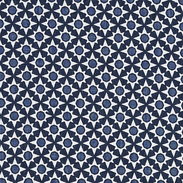 Contemporary Sample - Schumacher Serendipity Fabric in Blues For Sale - Image 3 of 3