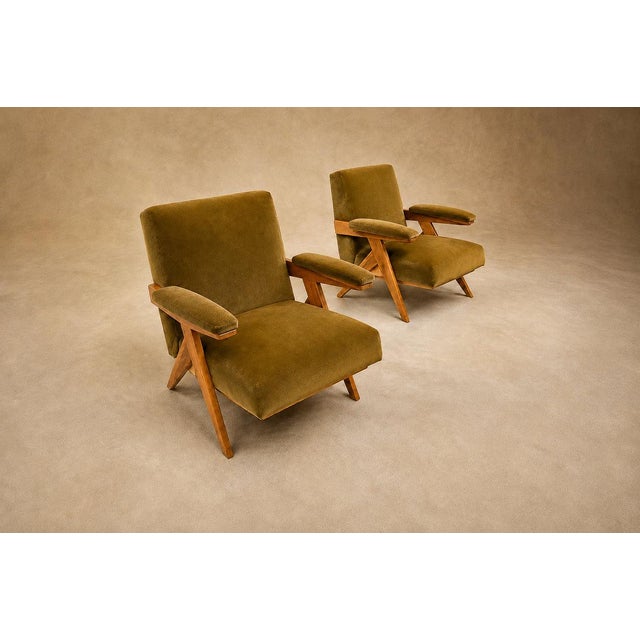 José Zanine Caldas Pair of Brazilian Modern Armchairs in Pau Marfim & Olive Mohair, Brazil, 1950s For Sale - Image 10 of 18