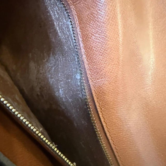 A Louis Vuitton LV Monogram Canvas and Leather Document Holder or Clutch For Sale - Image 9 of 16
