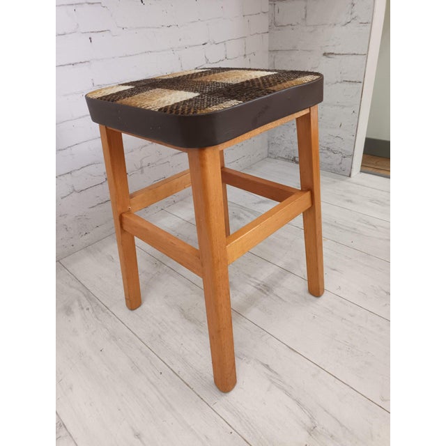 Vintage Stool English Maid Stools with Wooden Tartan Seat, 1960s, Set of 3 For Sale - Image 11 of 15