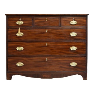 Antique American Federal Style Bone Inlay Mahogany Chest of Drawers For Sale