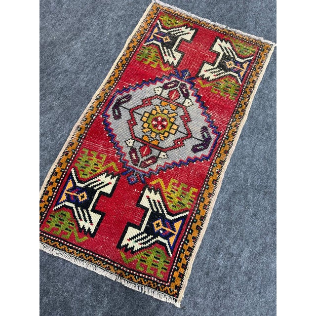 Early 21st Century Turkish Yastik Rug 1'9" x 3'4" For Sale - Image 5 of 5