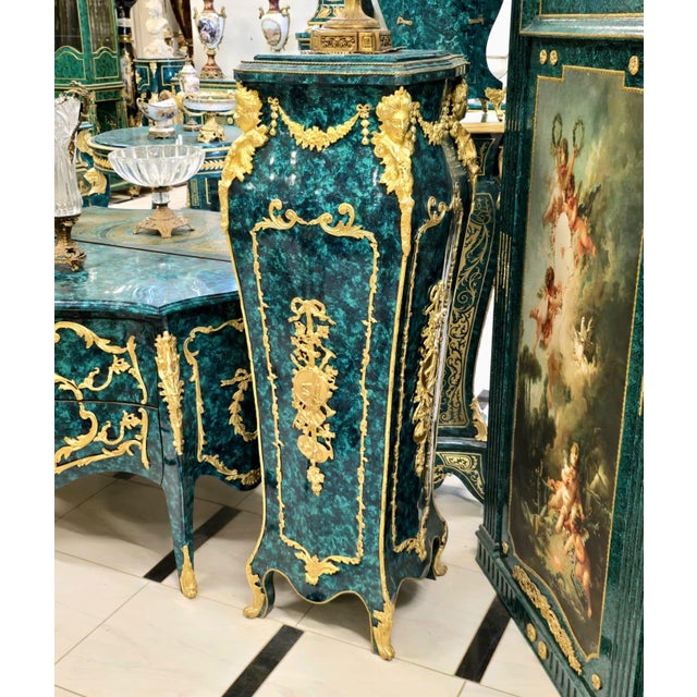 Green Pedestal With Gilded Bronze Ormolu & Hand-Finished Gold Leaf For Sale - Image 4 of 7