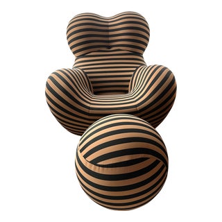 2023 Custom B&b Italia Up50 Armchair + Ottoman Gaetano Pesce 1969 Reissue - Set of 2 For Sale