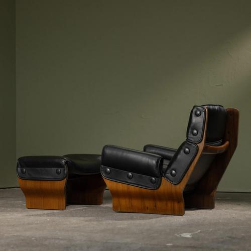 Dark Stained Wood, Original Black Leather Upholstery Chair Height: 81.5 cm / 32.1 in Width: 82.5 cm / 32.5 in Depth: 92 cm...