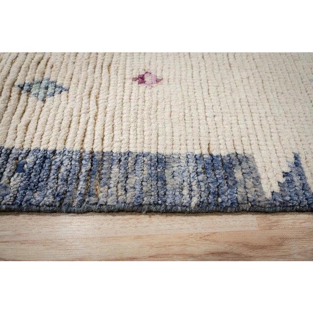 6x10 Gray Hand-Knotted Wool Asymmetrical Border Tribal Modern Carpet Rug For Sale In New York - Image 6 of 8