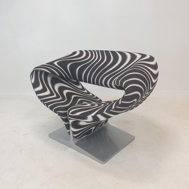 Set of Ribbon Chair with Ottoman by Pierre Paulin for Artifort, 1990s For Sale - Image 6 of 18