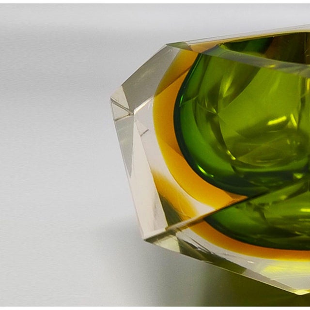 Glass Vintage Green Ashtray by Flavio Poli for Seguso, 1960s For Sale - Image 7 of 9