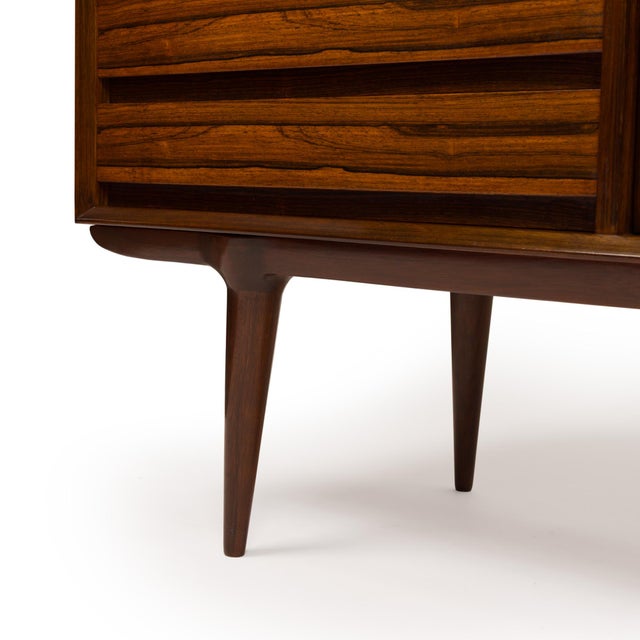 Vintage Danish Mid-Century Omann Jun Møbelfabrik Model 18 Rosewood Credenza 1960s For Sale In San Francisco - Image 6 of 11