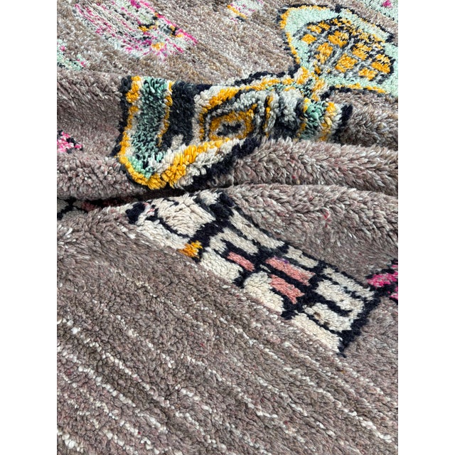 Contemporary 21st Century Modern Moroccan Wool Rug For Sale - Image 3 of 6