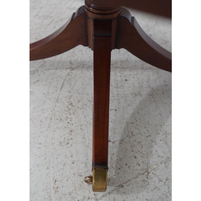 1980s English Elliptical Mahogany Coffee Table For Sale - Image 5 of 10