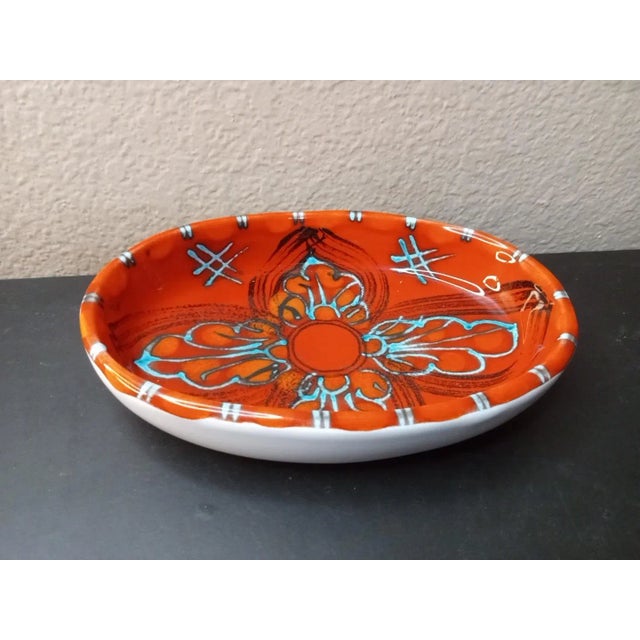 Italian 1980s Hand Painted Ceramic Trinket Holder Made in Italy For Sale - Image 3 of 6