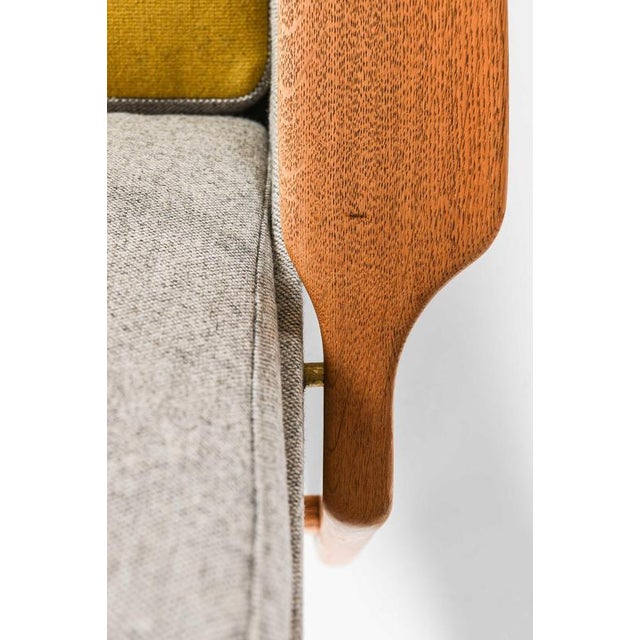 Wood Easy Chairs in Brass, Oak and Wool by Ib Kofod-Larsen, 1950s, Set of 2 For Sale - Image 7 of 12