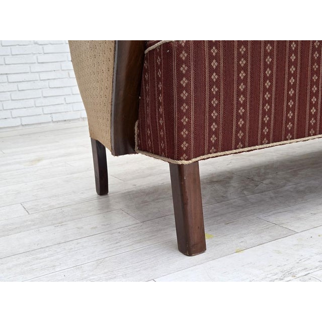 Mid-Century Modern Danish 3-Seater Sofa in Red Wool and Beech, 1960s For Sale - Image 3 of 18