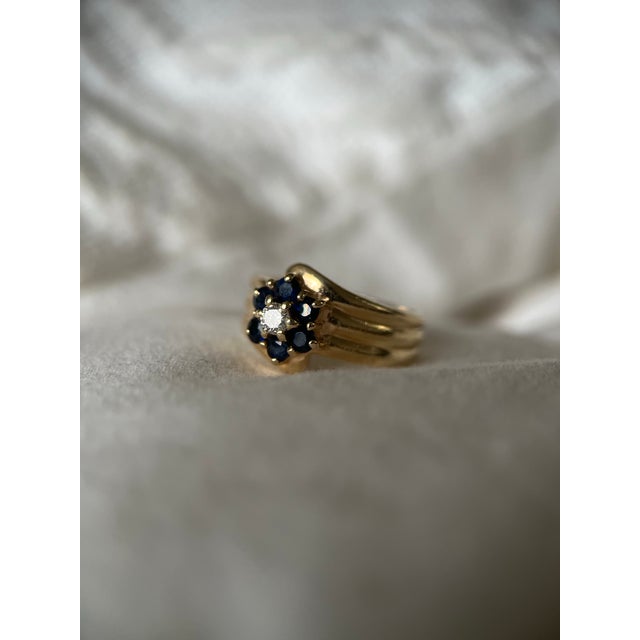 Art Deco 1950s Daisy Spinel + Diamond Pinky Ring in 14k Yellow Gold — Size 3.25 For Sale - Image 3 of 8