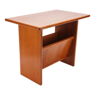 1970s Danish Mid Century Modern Magazine Rack Side Table by Fbj Mobler For Sale