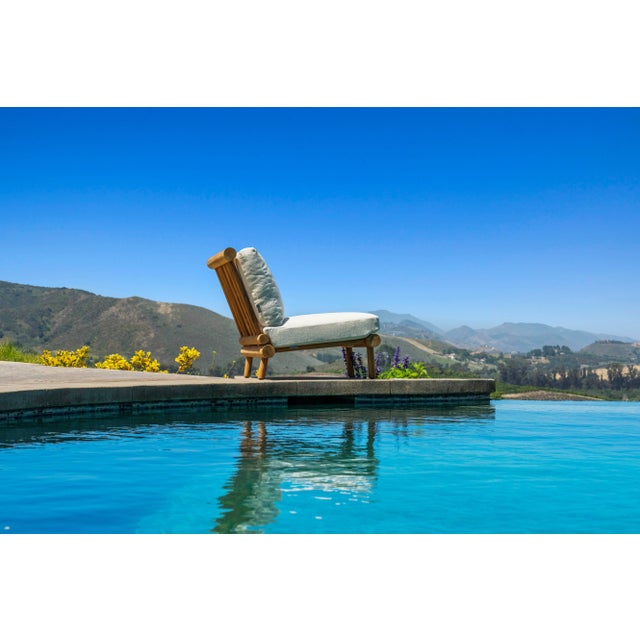 Rishon Dark Teak Outdoor Lounge Chair – Classic Cushion Edition in Sunbrella Canvas Natural For Sale - Image 4 of 5