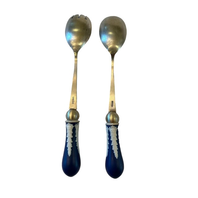Neoclassical Late 19th Century Wedgwood Jasperware Cobalt Serving Set Salad Spoon and Fork- 2 Pieces For Sale - Image 3 of 6